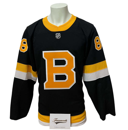 Official Adidas signed jersey - David Pastrnak alternate Frameworth coa