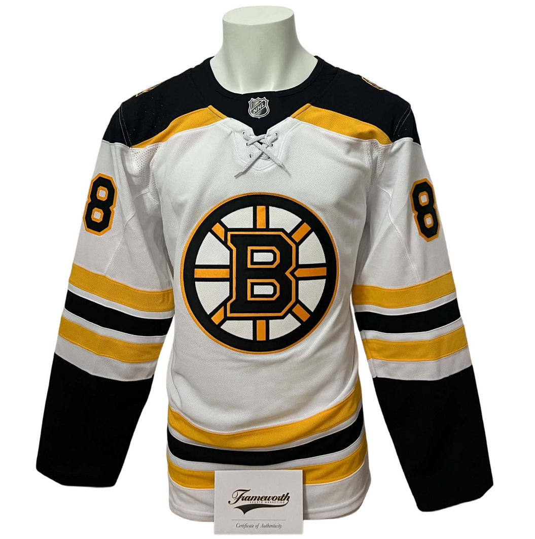 Chandail officiel Adidas signé - David Pastrnak 'away' Frameworth coa