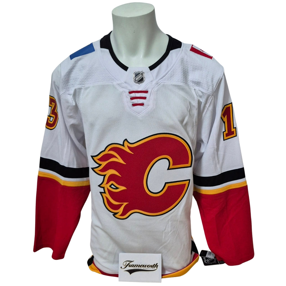 Official Adidas signed jersey - Johnny Gaudreau away Frameworth coa