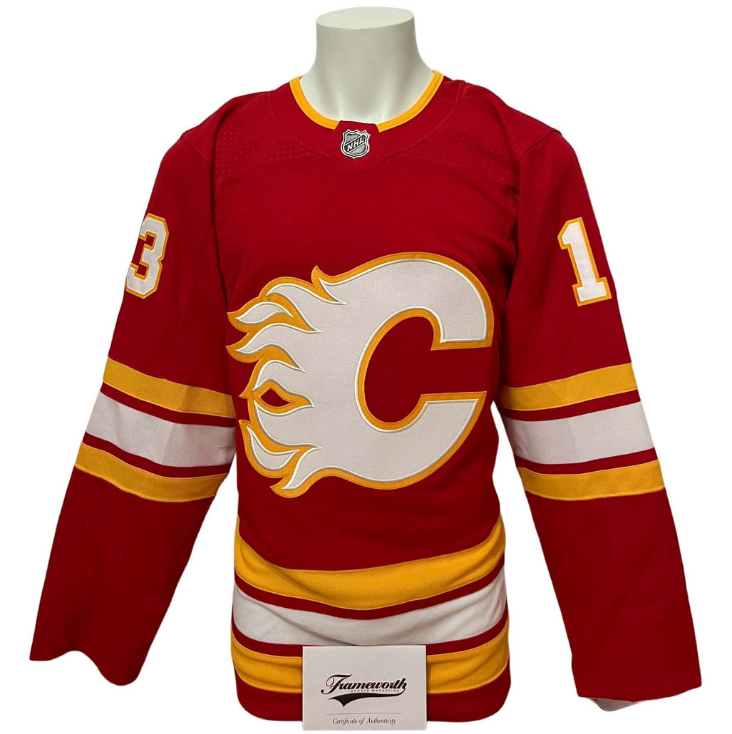 Chandail officiel Adidas signé - Johnny Gaudreau domicile Frameworth coa