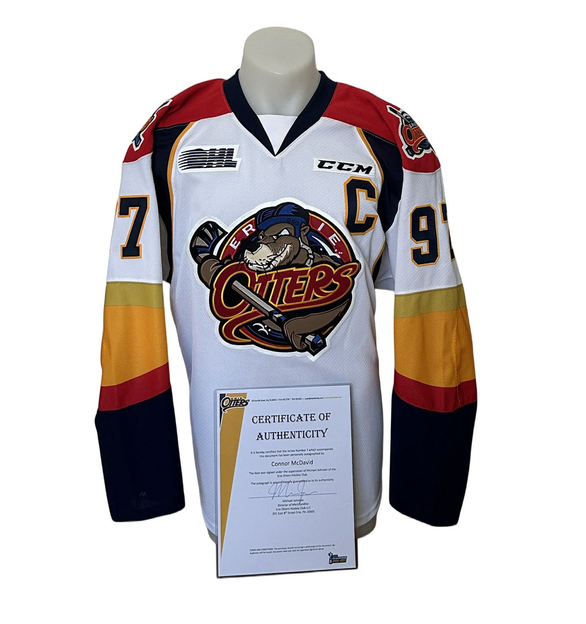 Chandail officiel CCM Pro signé - Connor Mcdavid CHL blanc, édition d'équipe avec coa