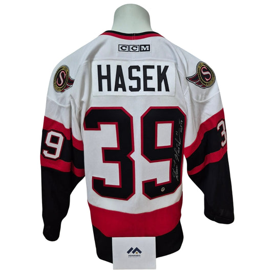 Official CCM vintage signed jersey - Dominik Hasek white Memorable coa 