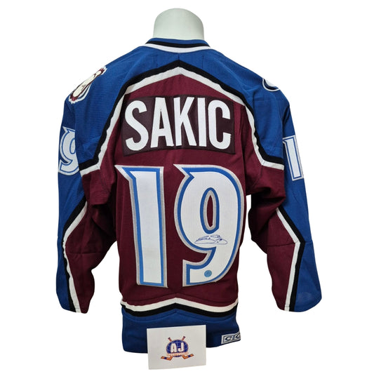 Official CCM vintage signed jersey - Joe Sakic home 2001 stanley cup patch AJs coa