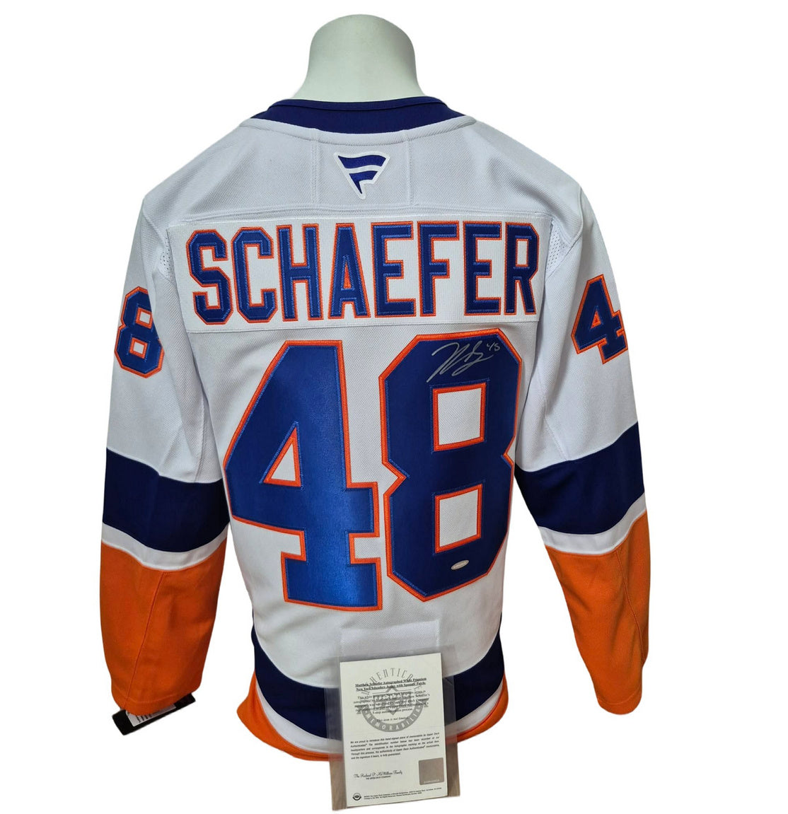 Official Fanatics Premium signed jersey - Matthew Schaefer away UD coa