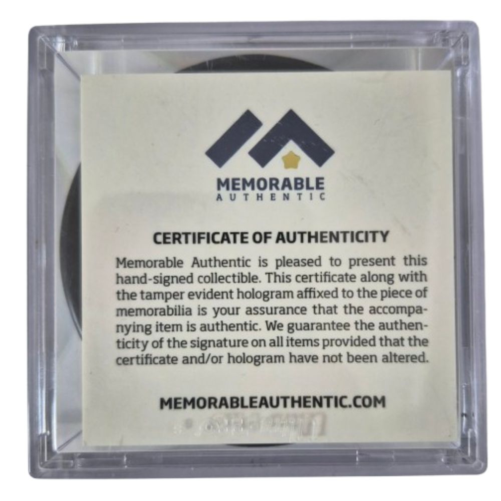 Official signed NHL puck - Marc-André Fleury team canada Memorable coa