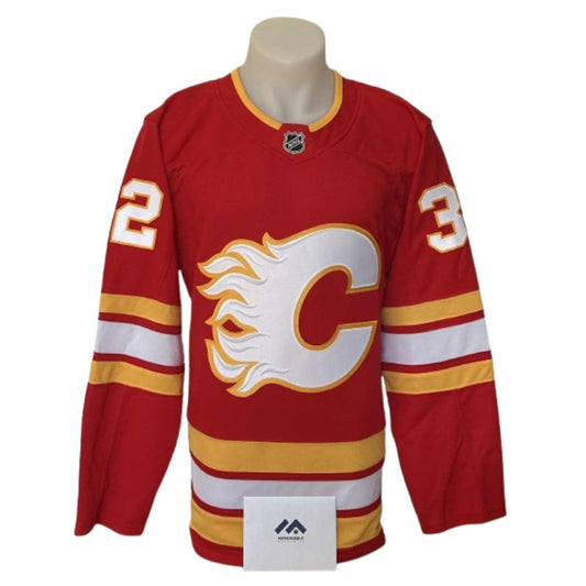 Official Fanatics Premium signed jersey - Dustin Wolf home memorable coa