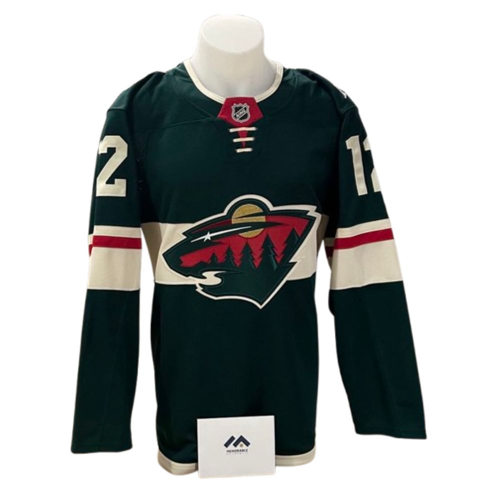 Official Fanatics Premium signed jersey - Matt Boldy home Memorable coa