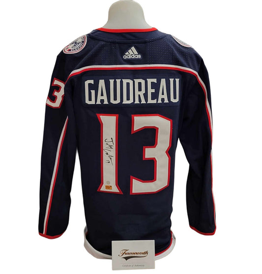 Chandail officiel Adidas signé - Johnny Gaudreau domicile bleu Frameworth coa