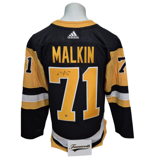 Official Adidas signed jersey - Evgeny Malkin home Frameworth and Malkin coa